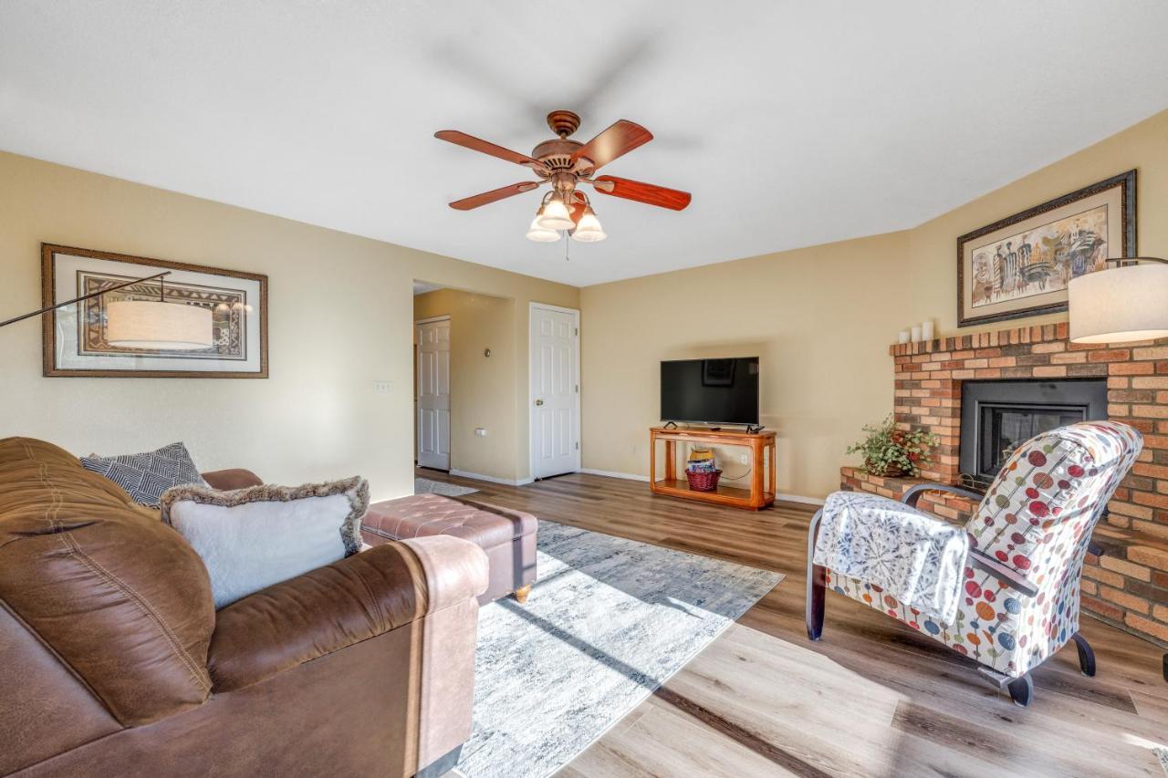 Charming Walnut Hills Condo Флагстаф Екстериор снимка